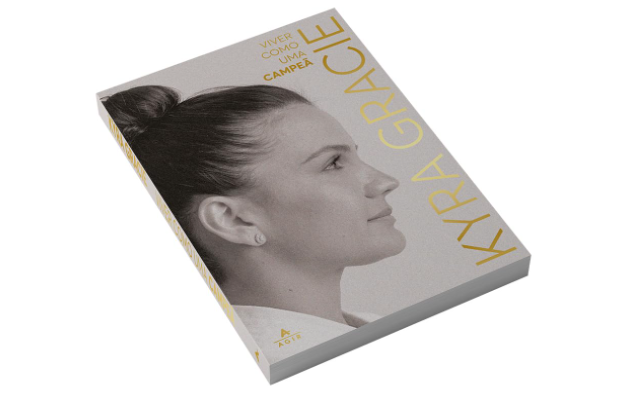 You are currently viewing Descubra a Jornada Inspiradora de Kyra Gracie em Seu Novo Livro “Viver como uma Campeã”
<span class="bsf-rt-reading-time"><span class="bsf-rt-display-label" prefix="Leitura"></span> <span class="bsf-rt-display-time" reading_time="5"></span> <span class="bsf-rt-display-postfix" postfix="min"></span></span><!-- .bsf-rt-reading-time -->